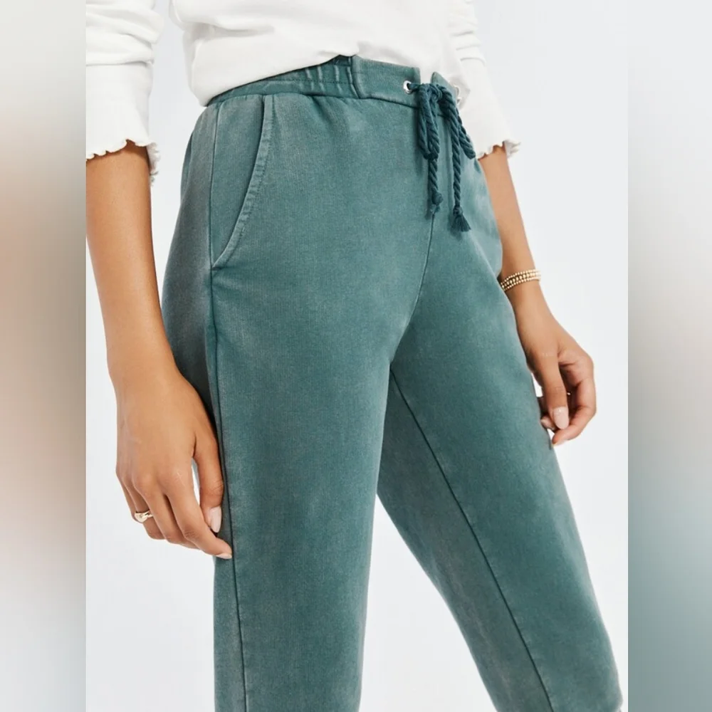 NWT SOMETHING NAVY | Tie Waist Joggers M/L - Picture 4 of 6